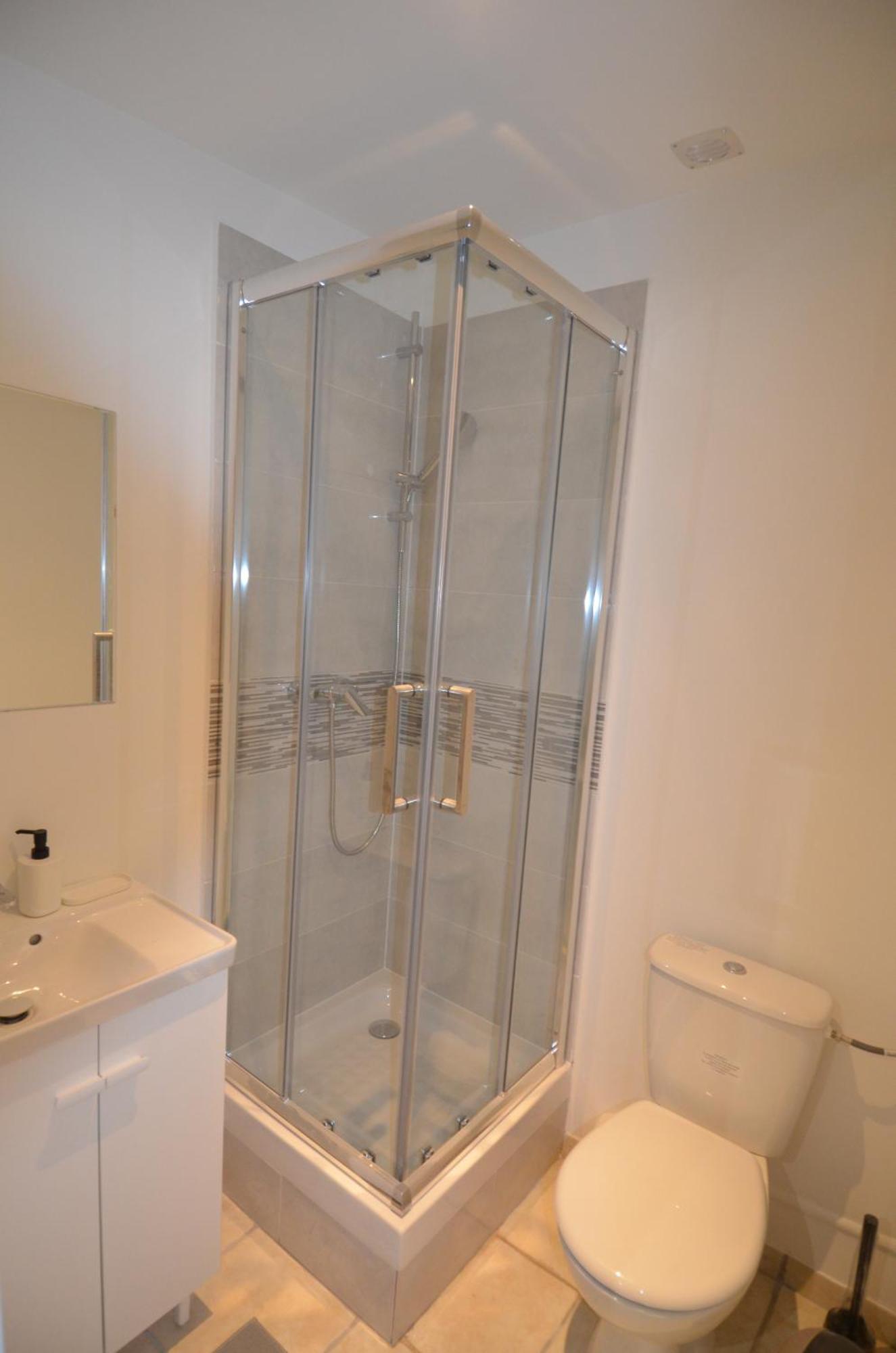 Studio Cassin - Next To Tramway Line 2 Near Airport Nice Extérieur photo
